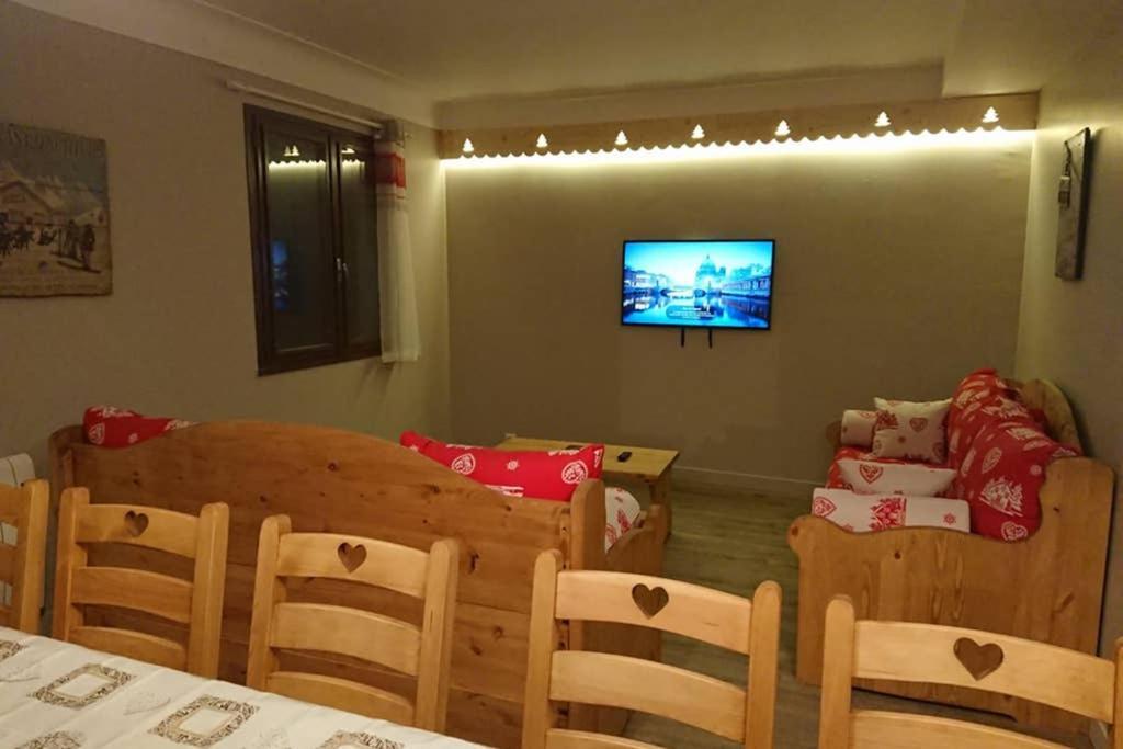 Le Gite Des 3 Vallees Villa Luz-Saint-Sauveur Kültér fotó